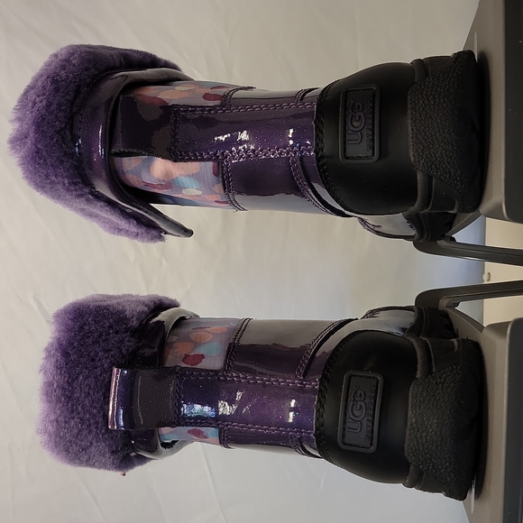UGG BUTTE II SNOW BOOT in New condition kids size 3 - Picture 6 of 12